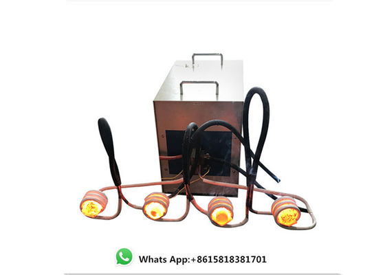 35KW प्रेरण ताप 80KHZ नट बोल्ट फोर्ज मशीन 7.6L / मिनट